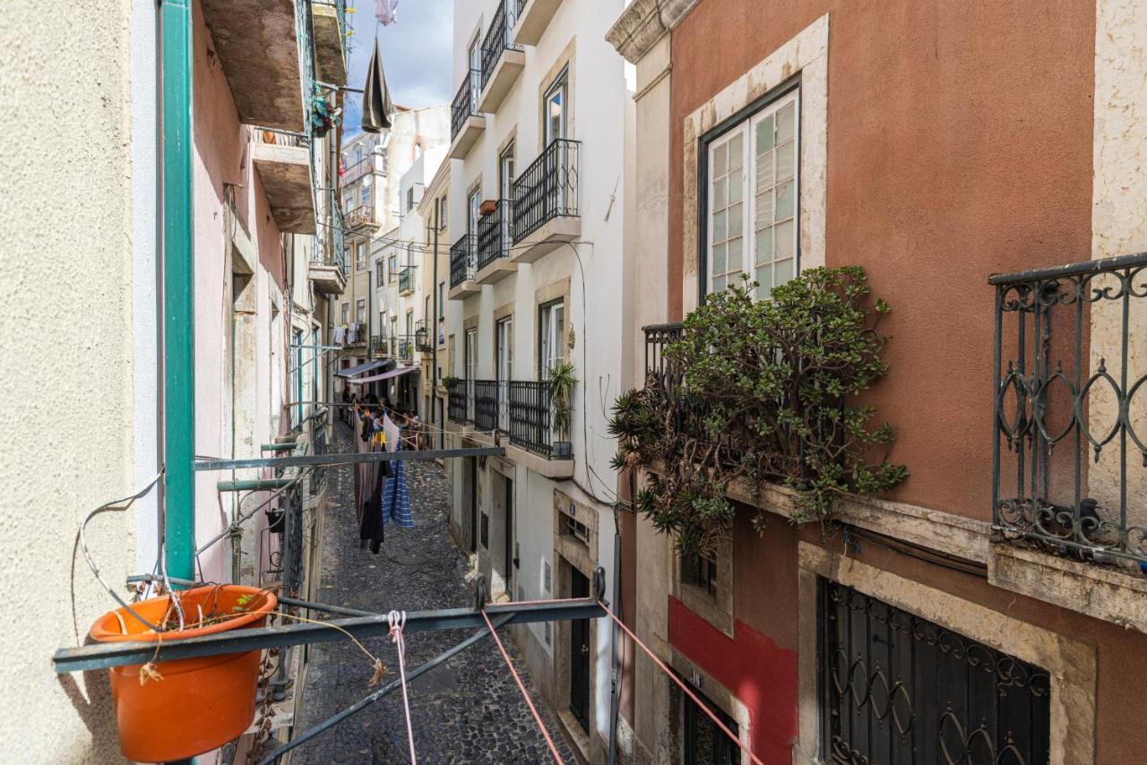 Alfama'S Heart Apartment By Lovelystay Lisboa エクステリア 写真