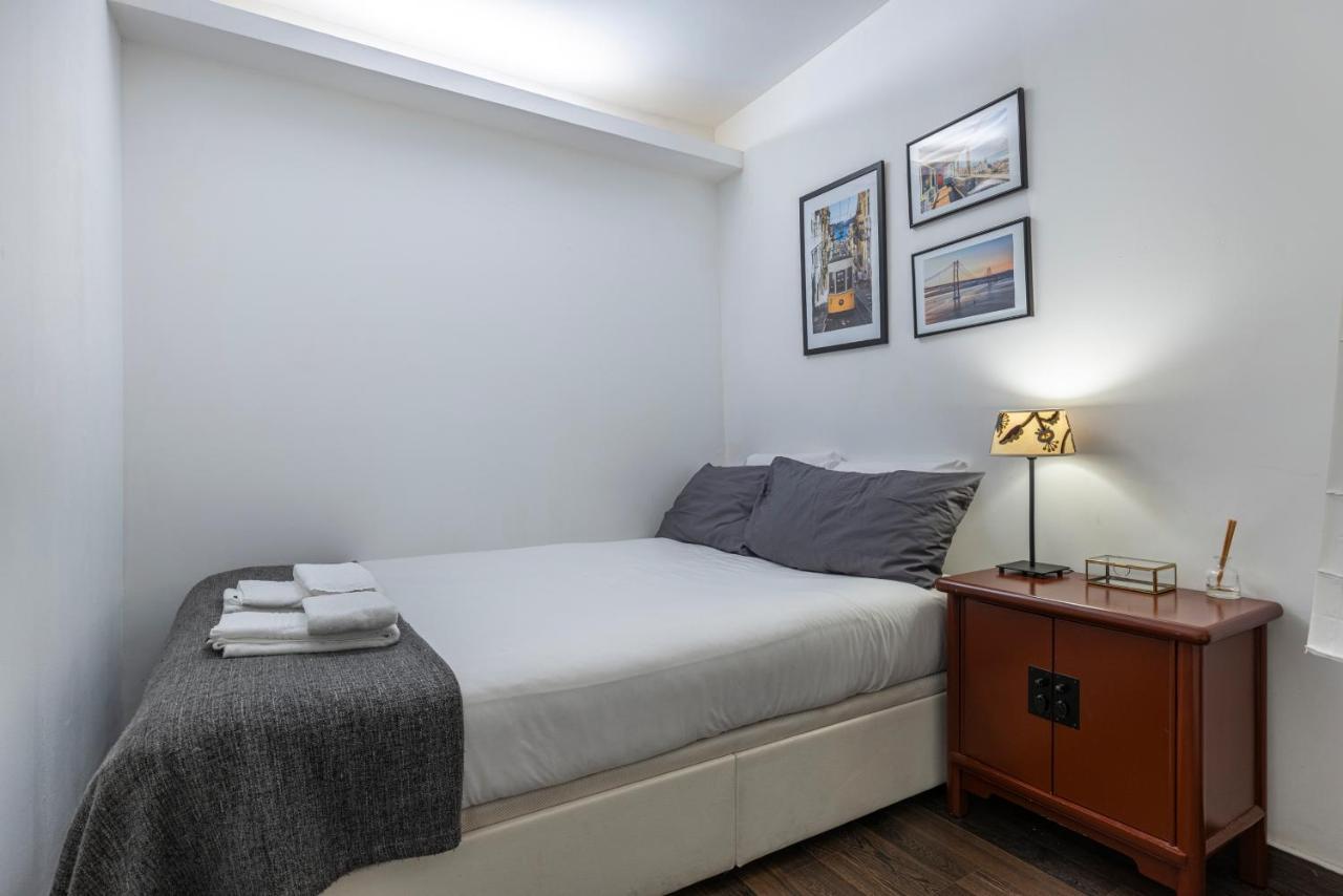 Alfama'S Heart Apartment By Lovelystay Lisboa エクステリア 写真
