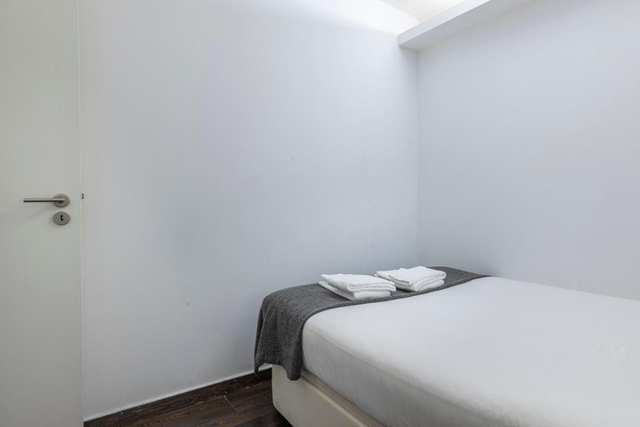 Alfama'S Heart Apartment By Lovelystay Lisboa エクステリア 写真